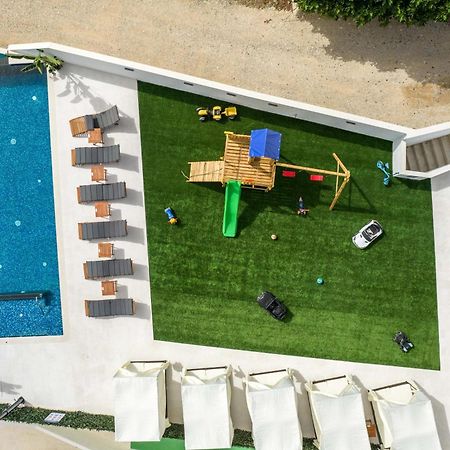 Holiday House Dominik Apartments Свети Петър Екстериор снимка