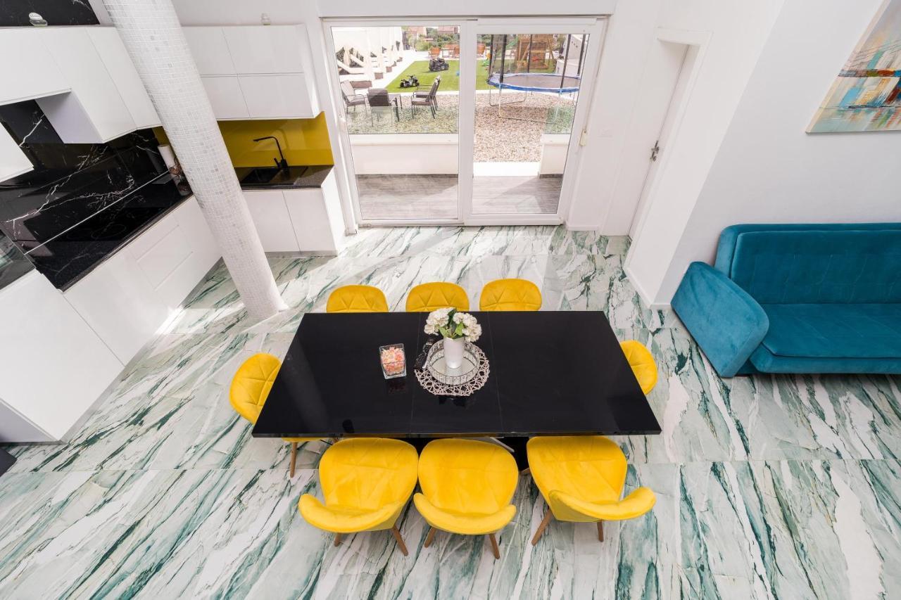 Holiday House Dominik Apartments Свети Петър Стая снимка