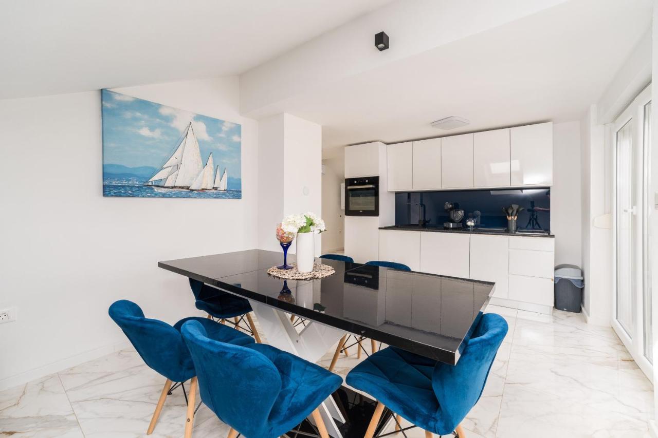 Holiday House Dominik Apartments Свети Петър Стая снимка