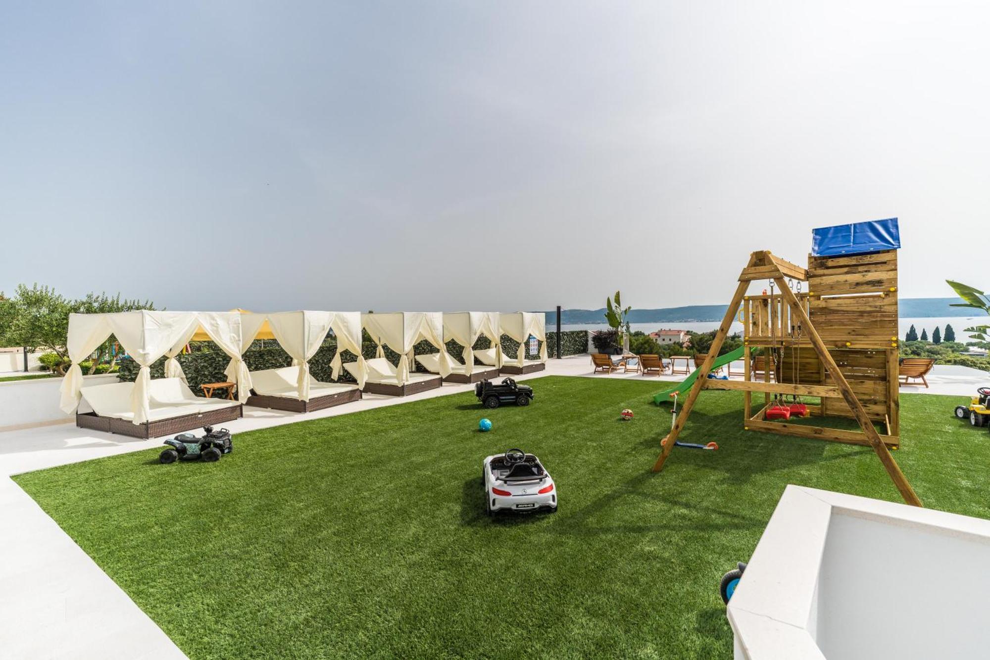 Holiday House Dominik Apartments Свети Петър Стая снимка