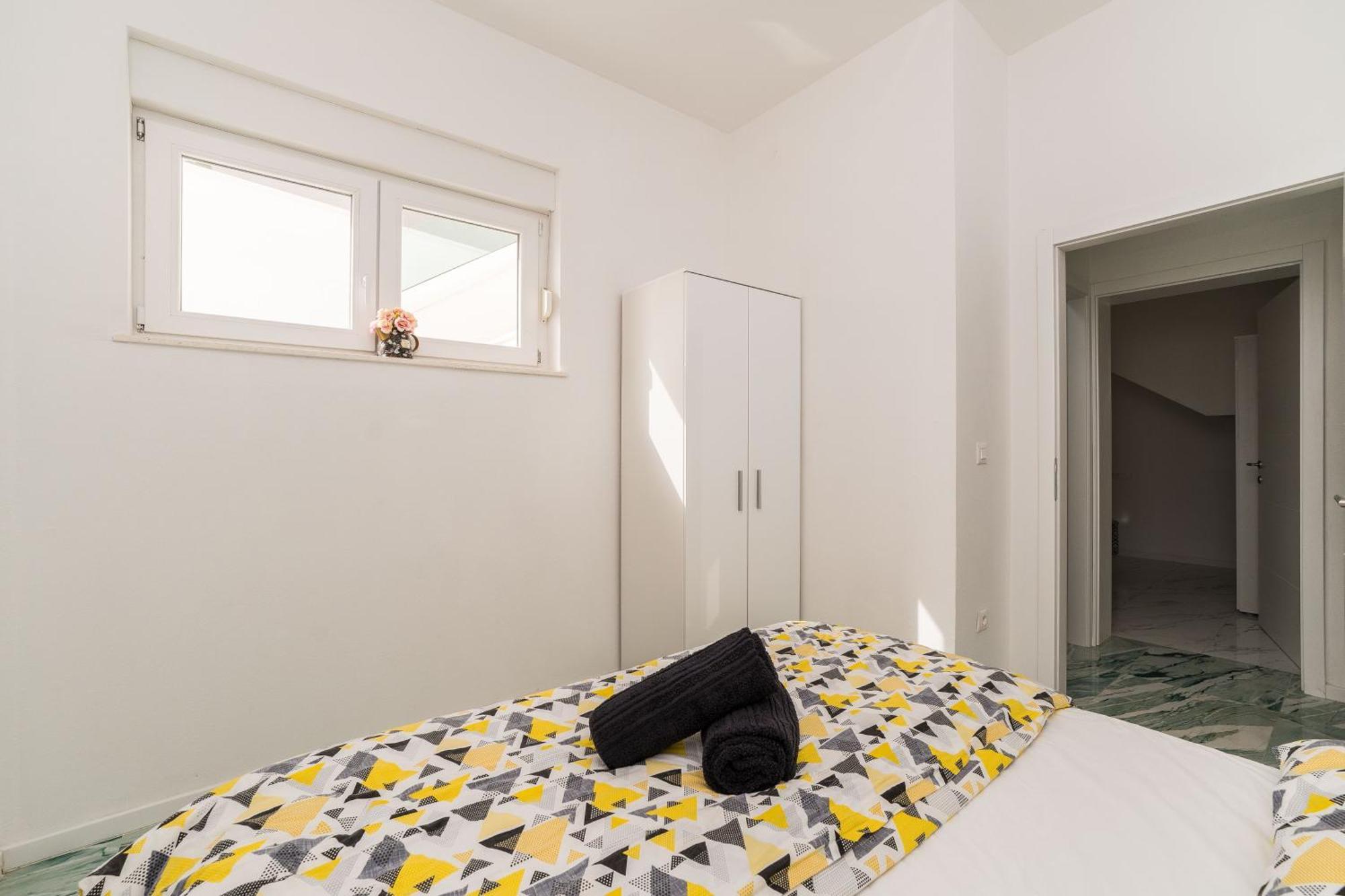 Holiday House Dominik Apartments Свети Петър Стая снимка