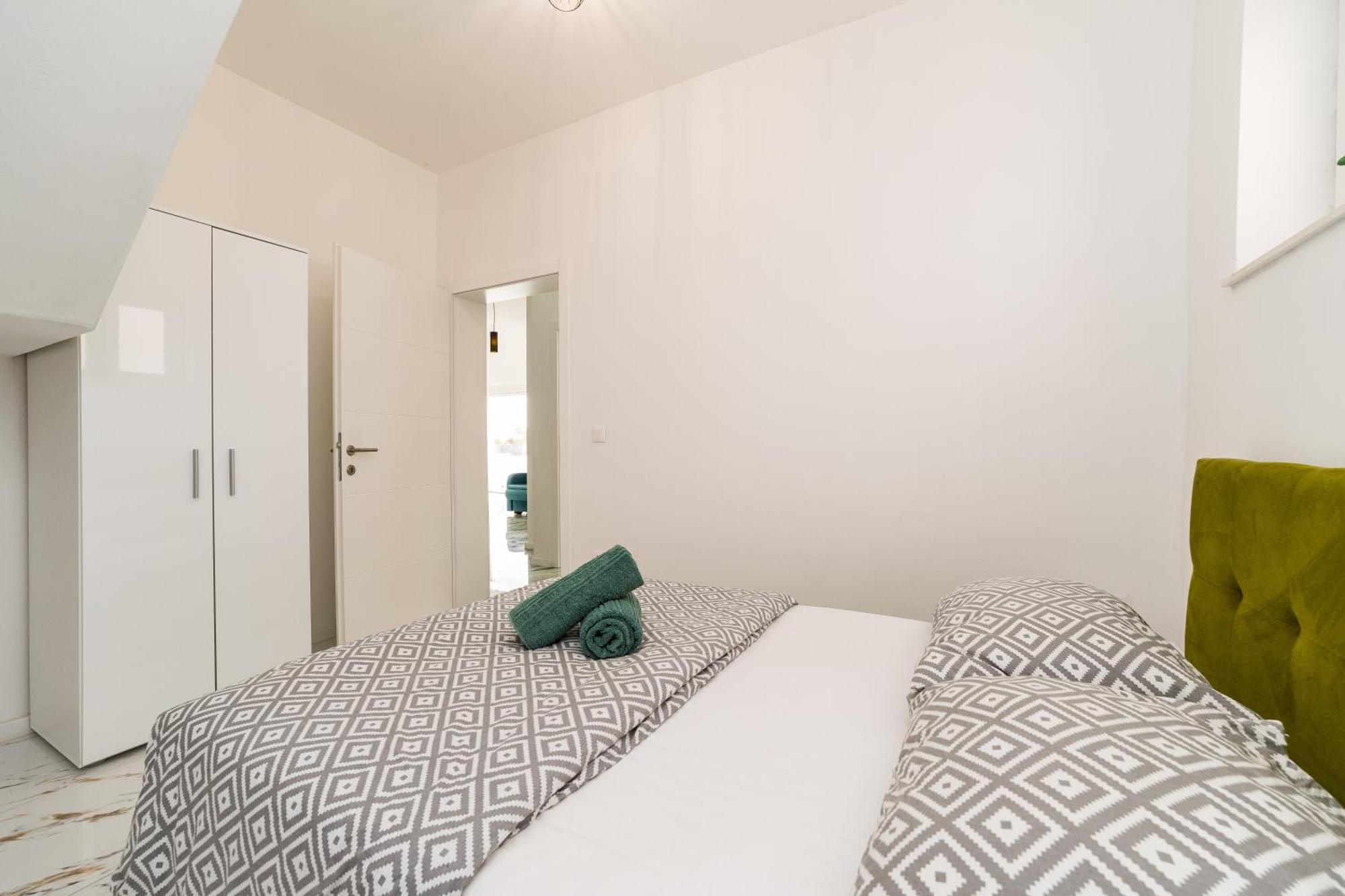 Holiday House Dominik Apartments Свети Петър Стая снимка