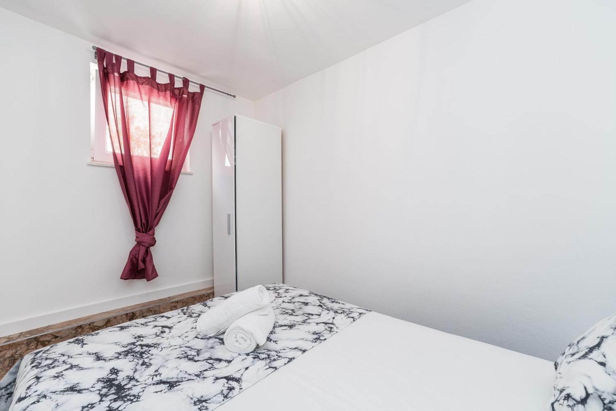 Holiday House Dominik Apartments Свети Петър Стая снимка